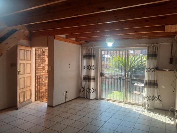 4 Bedroom Townhouse