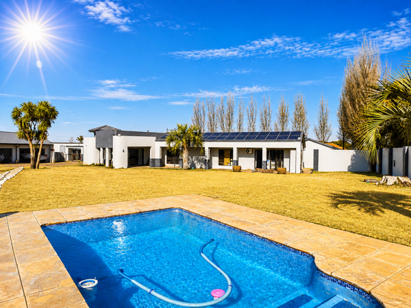 4 Bedroom House