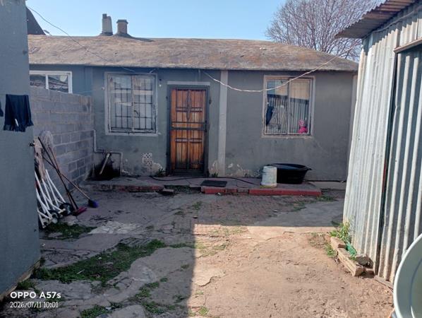 1 Bedroom House