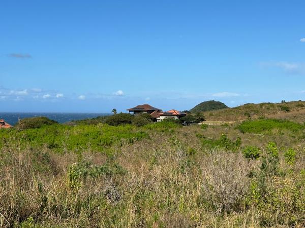 1 999 m² Land