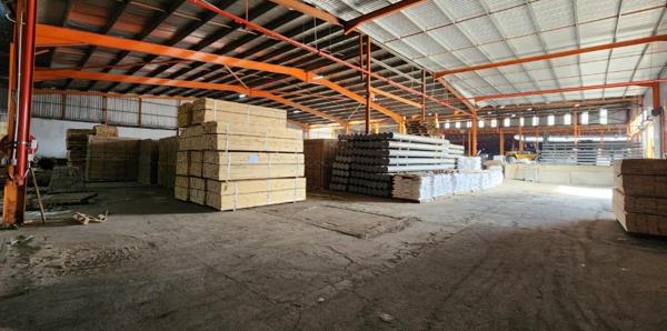 9 000 m² Industrial space