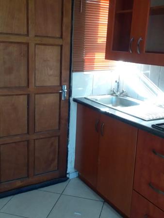 1 Bedroom House