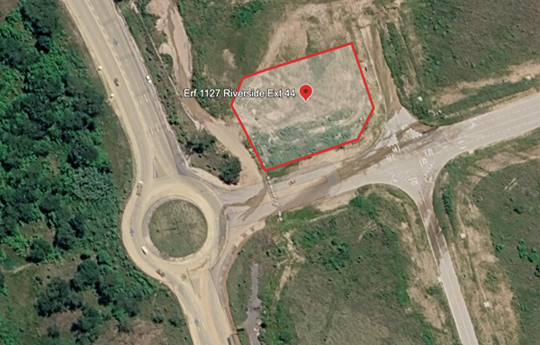 3 873 m² Land