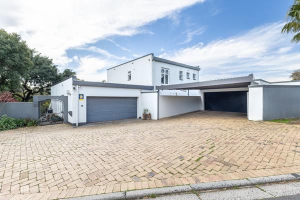6 Bedroom House