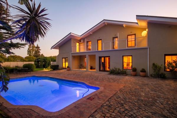 5 Bedroom House