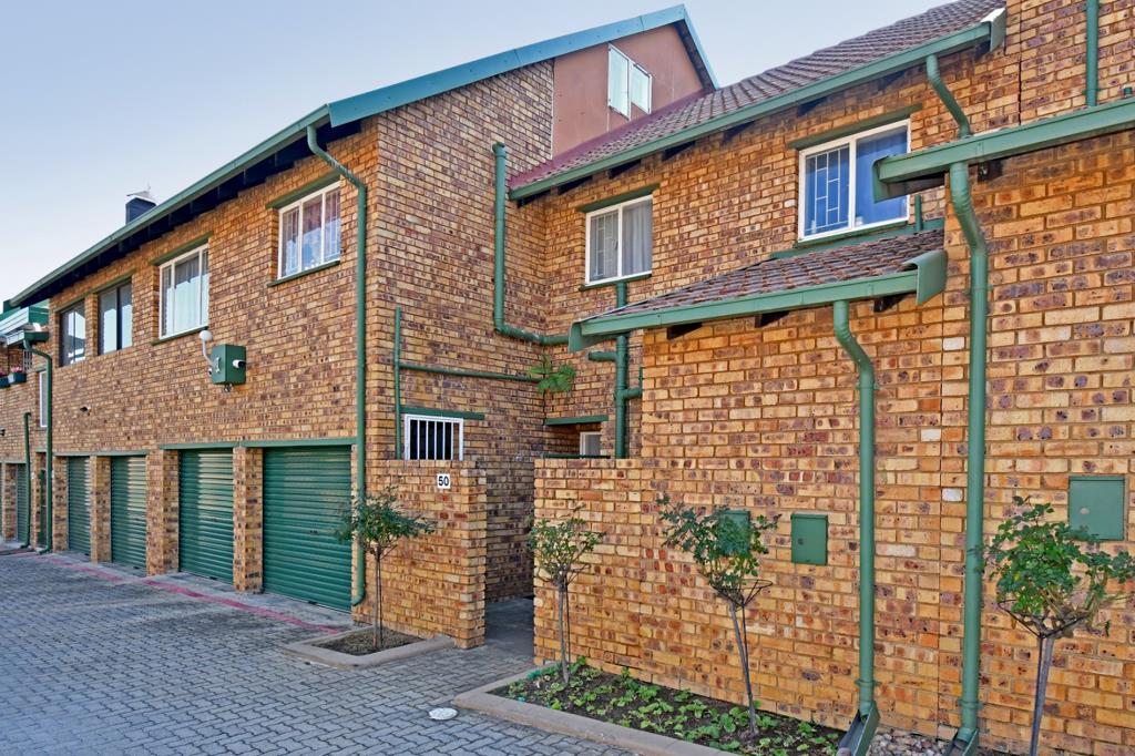 3 Bedroom Townhouse