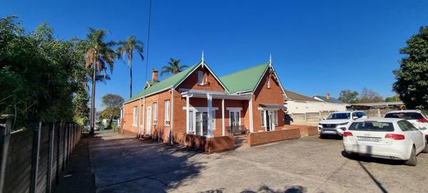 400 m² Office Space
