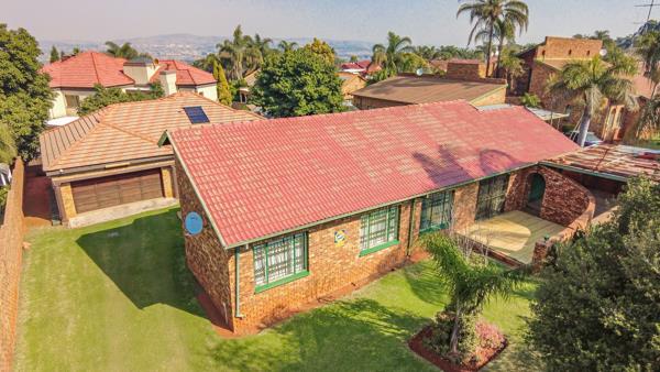 6 Bedroom House