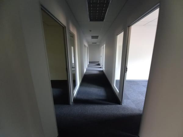 204 m² Commercial space