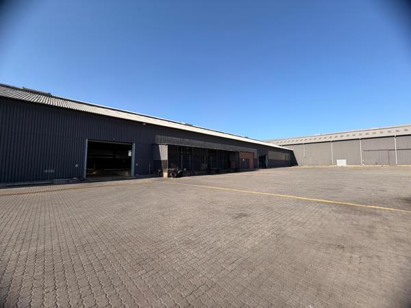 14 150 m² Industrial space