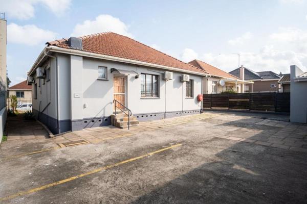591 m² Office Space
