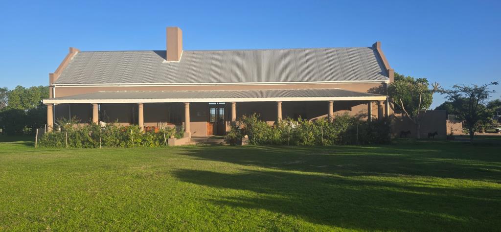 1.6 ha Farm
