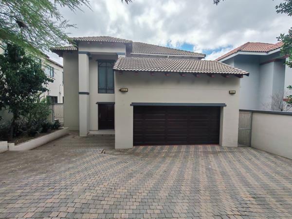 6 Bedroom House