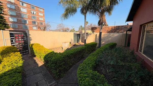 445 m² Commercial space