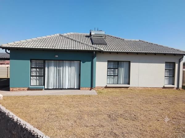 3 Bedroom Simplex