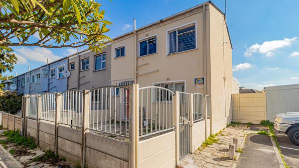 4 Bedroom Townhouse