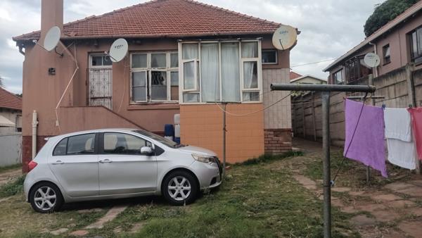 7 Bedroom House