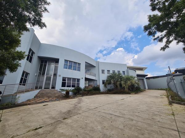 2 348 m² Industrial space