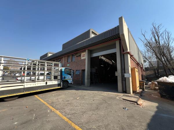 405 m² Industrial space