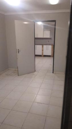1 Bedroom House