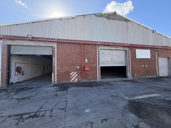 1 940 m² Industrial space