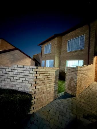 2 Bedroom Townhouse
