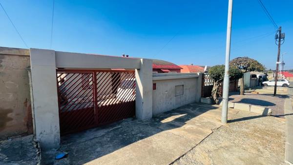 1 Bedroom House
