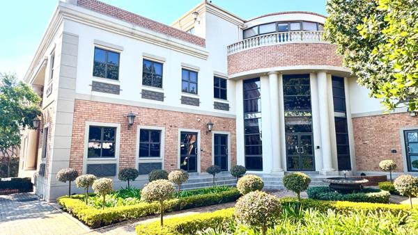 270 m² Office Space