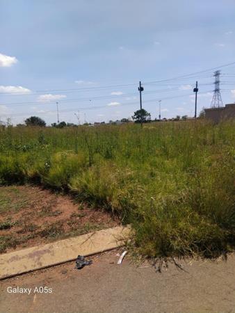260 m² Land