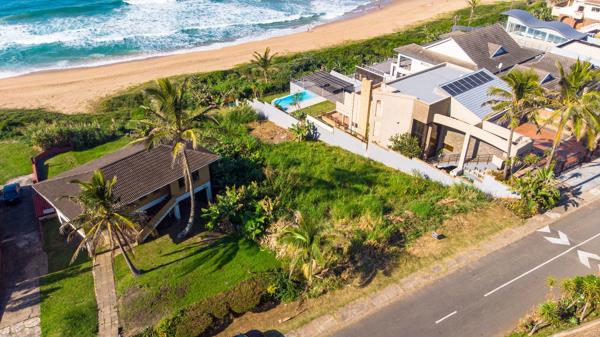 1 012 m² Land