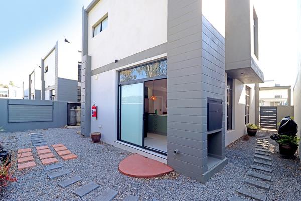 3 Bedroom Townhouse