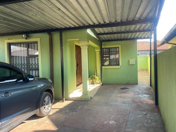 2 Bedroom House