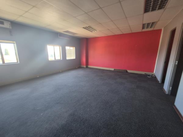 130 m² Commercial space