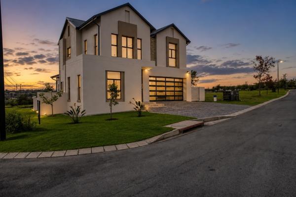 5 Bedroom House