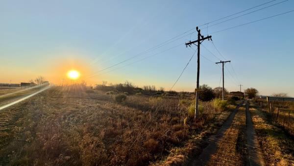 8 562 m² Land