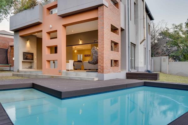 6 Bedroom House