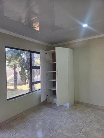 1 Bedroom Garden Cottage