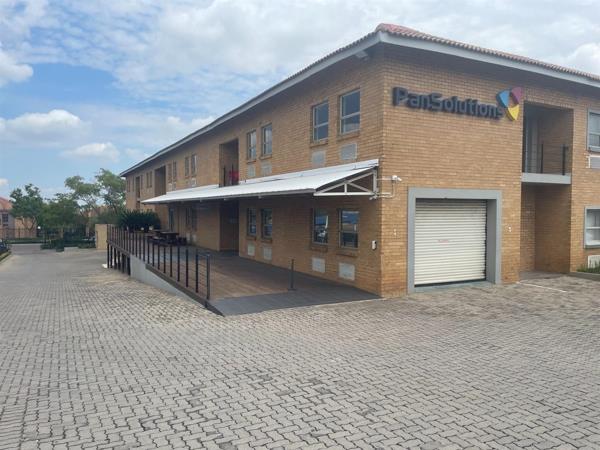 3 356 m² Commercial space