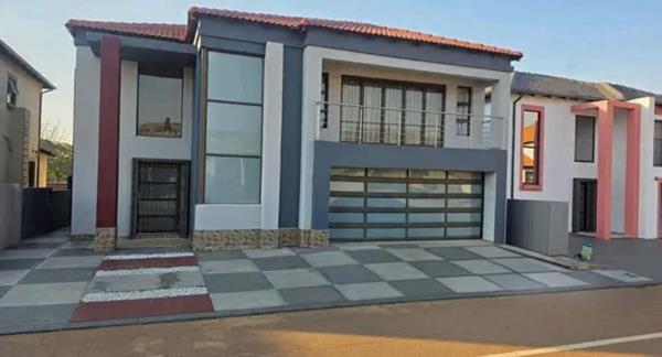 4 Bedroom House