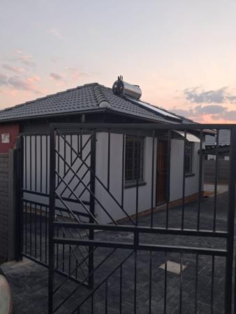 2 Bedroom House