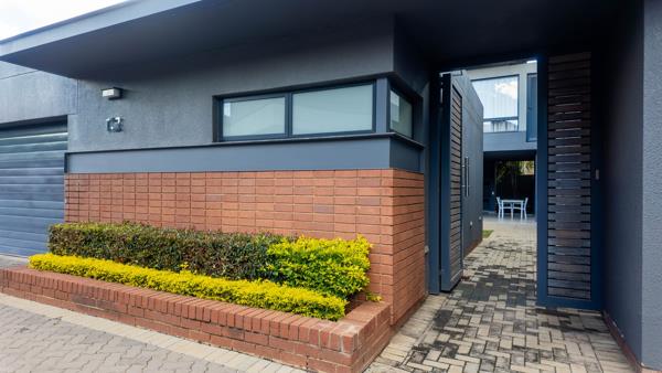 4 Bedroom Townhouse
