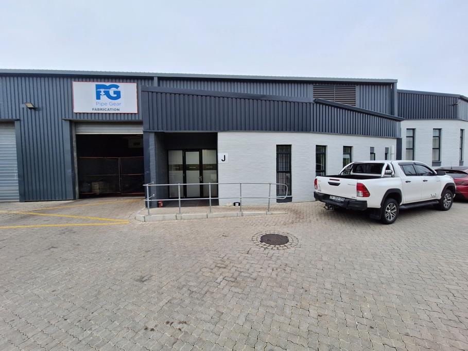 504 m² Industrial space