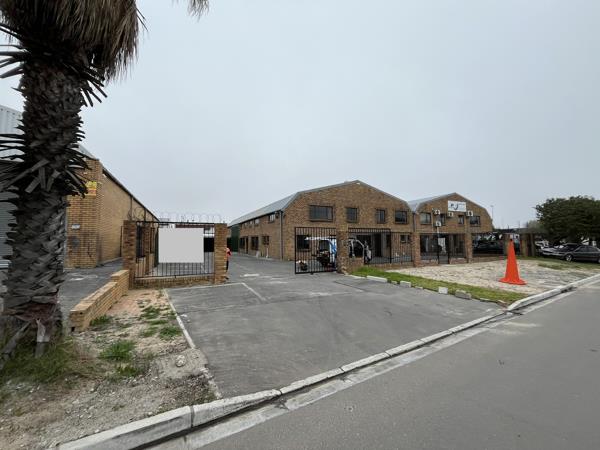 865 m² Industrial space