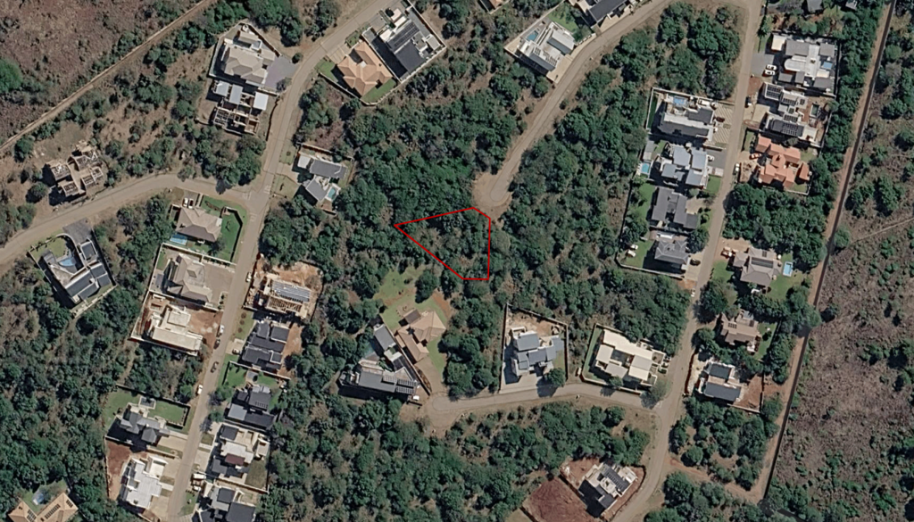 1 056 m² Land