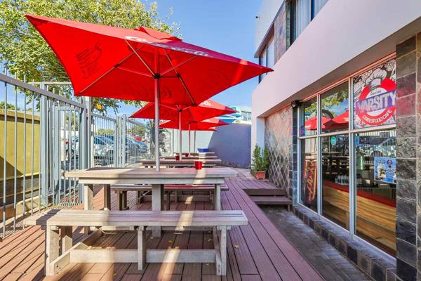 104 m² Commercial space