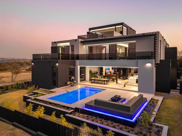 5 Bedroom House