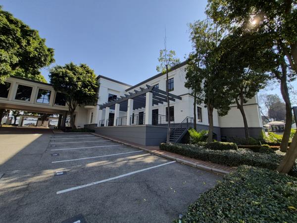 840 m² Commercial space