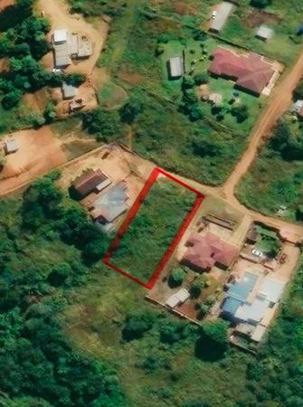1 353 m² Land