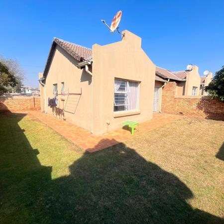 2 Bedroom Townhouse