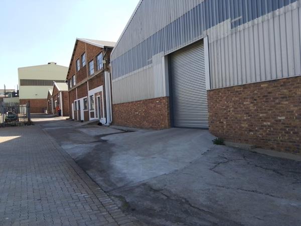 771 m² Commercial space